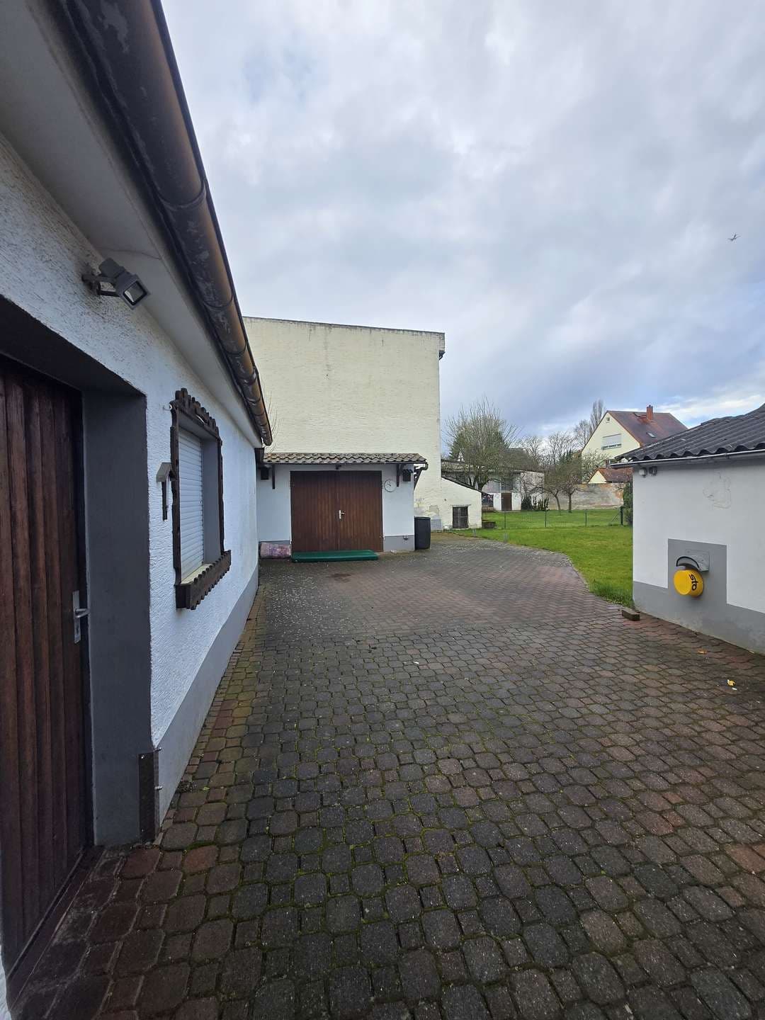 Hof und Garten – Baugrundstück für den Neubau